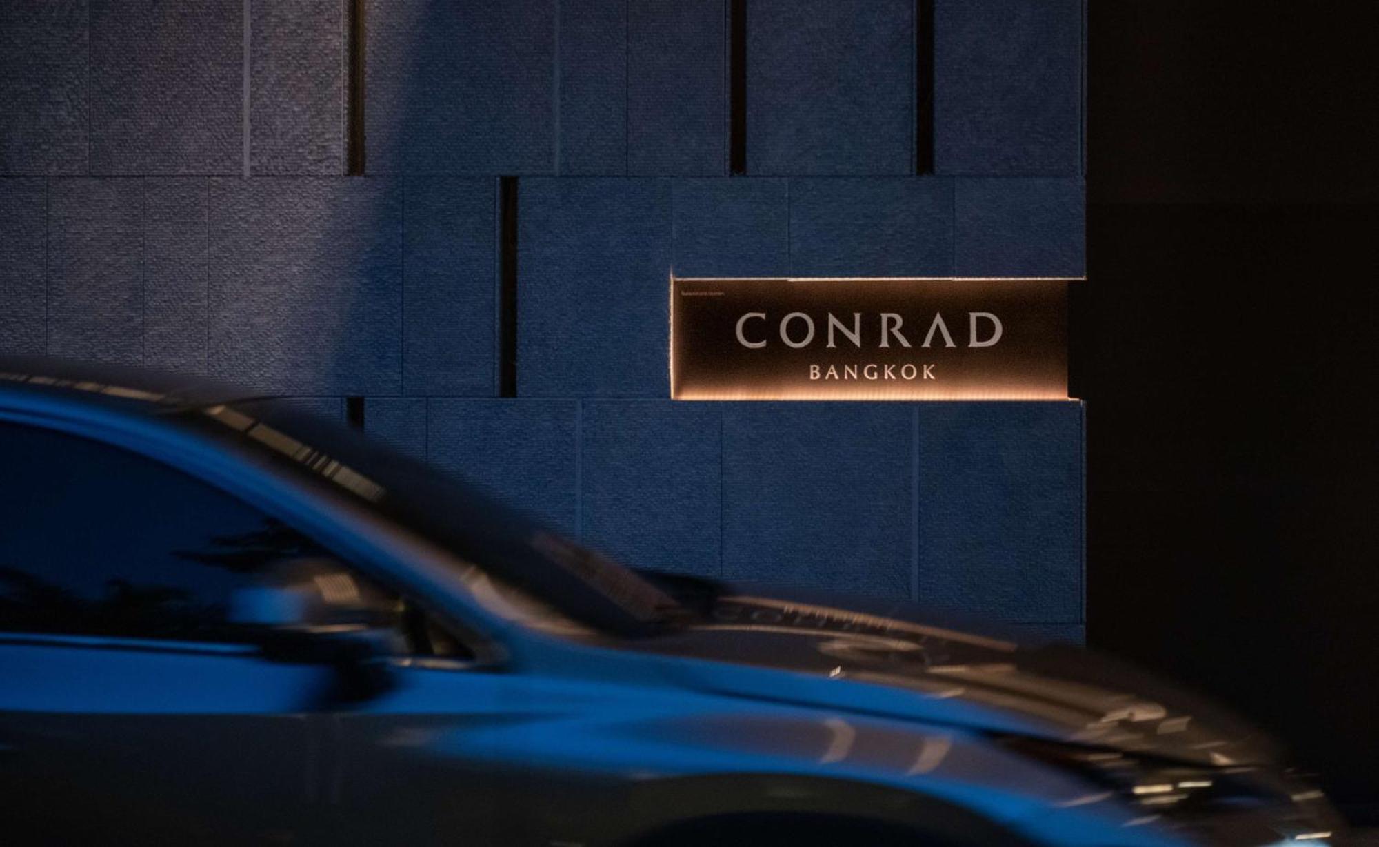 Conrad Bangkok Hotel Exterior photo